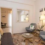 Sea View City Apartment \